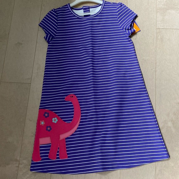 New dino dress - Picture 1 of 3